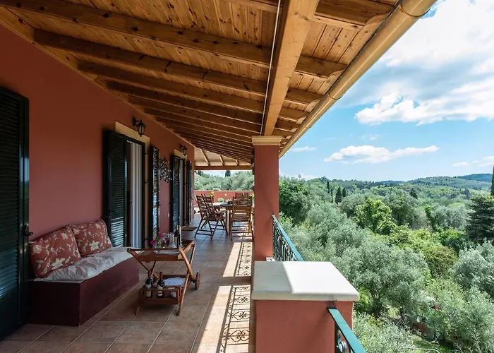 Lily's House Casa de Férias Áno Korakiána