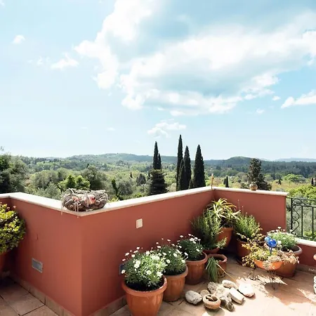 Lily's House * Áno Korakiána